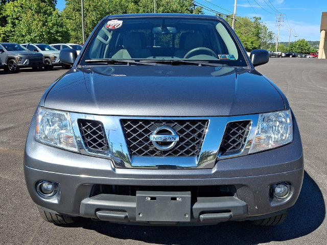 Used 2020 Nissan Frontier SV AWD/4WD image 2