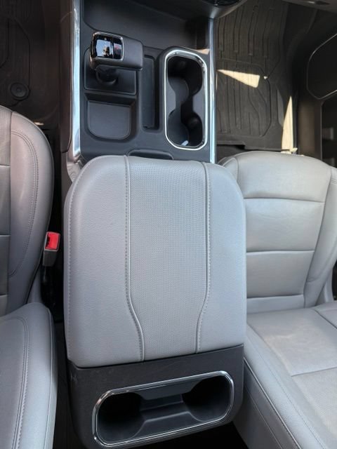 Used 2024 GMC Sierra 1500 SLT w/ SLT Premium Plus Package AWD/4WD image 20
