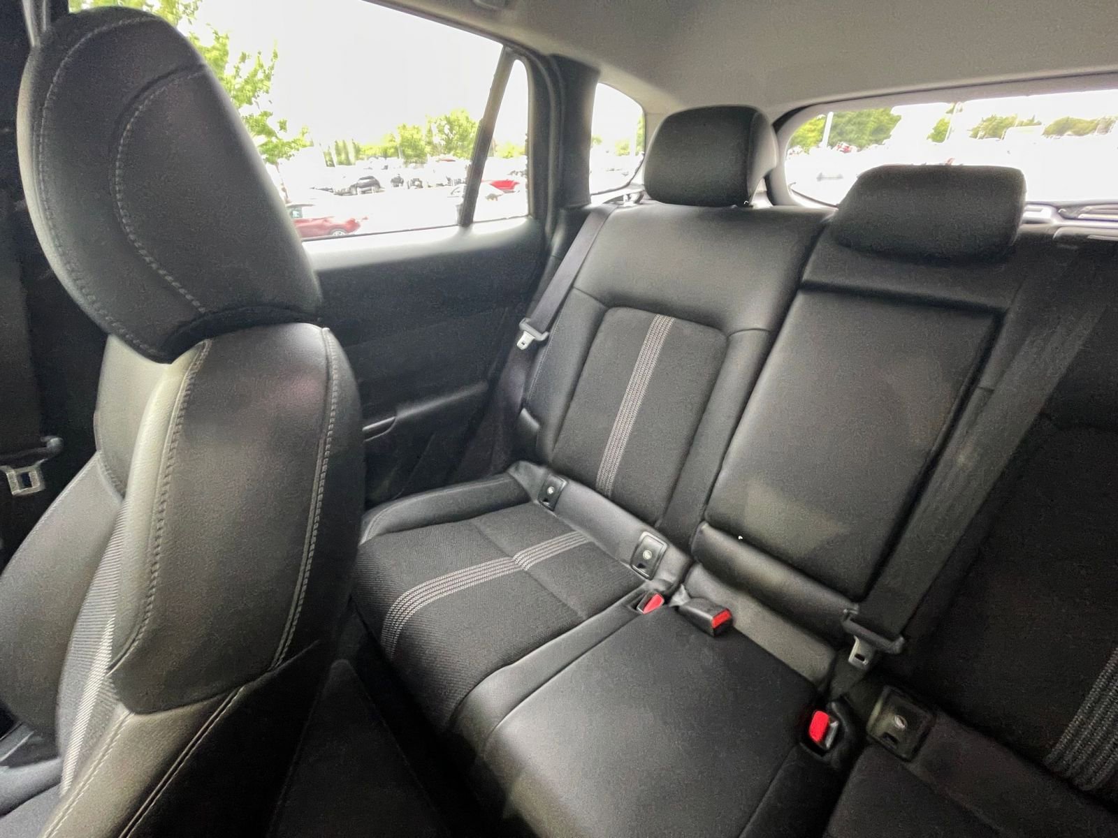 Used 2025 MAZDA CX-50 AWD 2.5 S w/ Preferred Package image 39