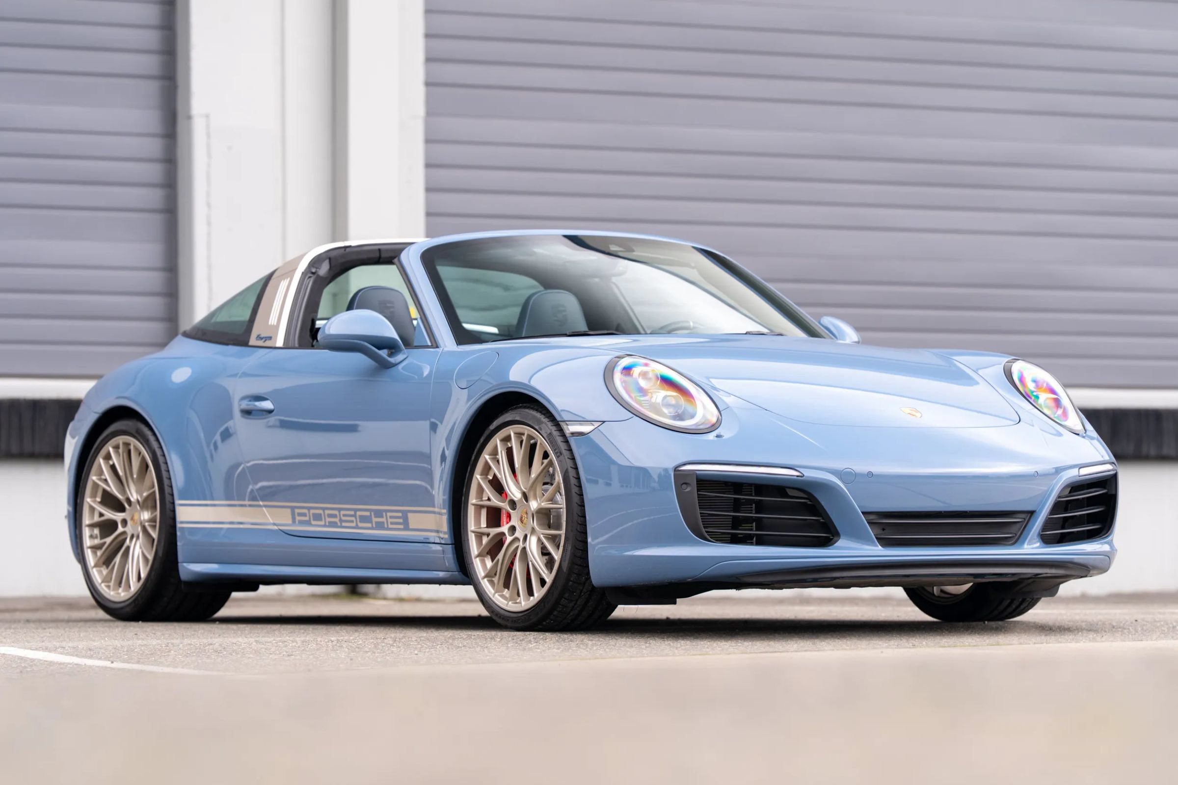Used 2017 Porsche 911 Targa 4S AWD/4WD image 24