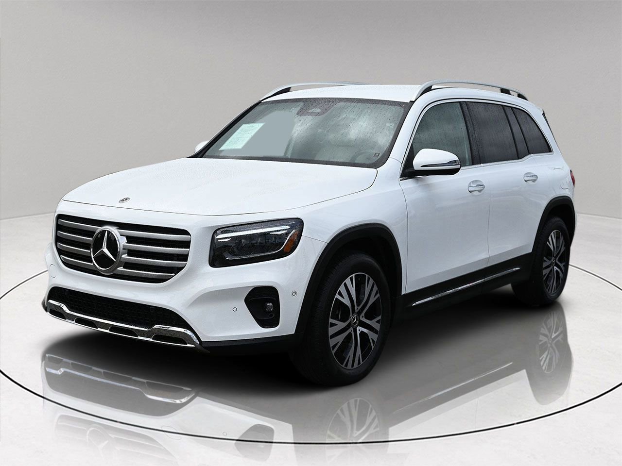 Certified 2025 Mercedes-Benz GLB 250 image 3