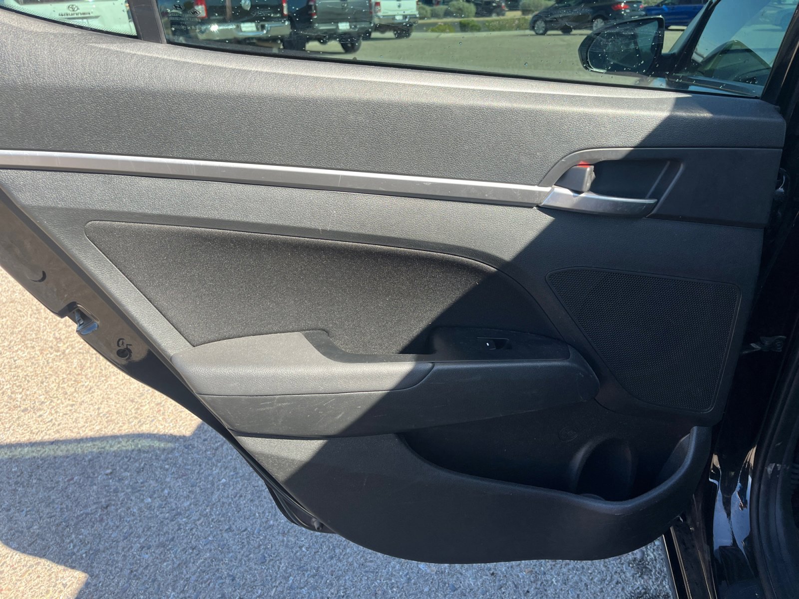 Used 2019 Hyundai Elantra SEL w/ Cargo Package image 16