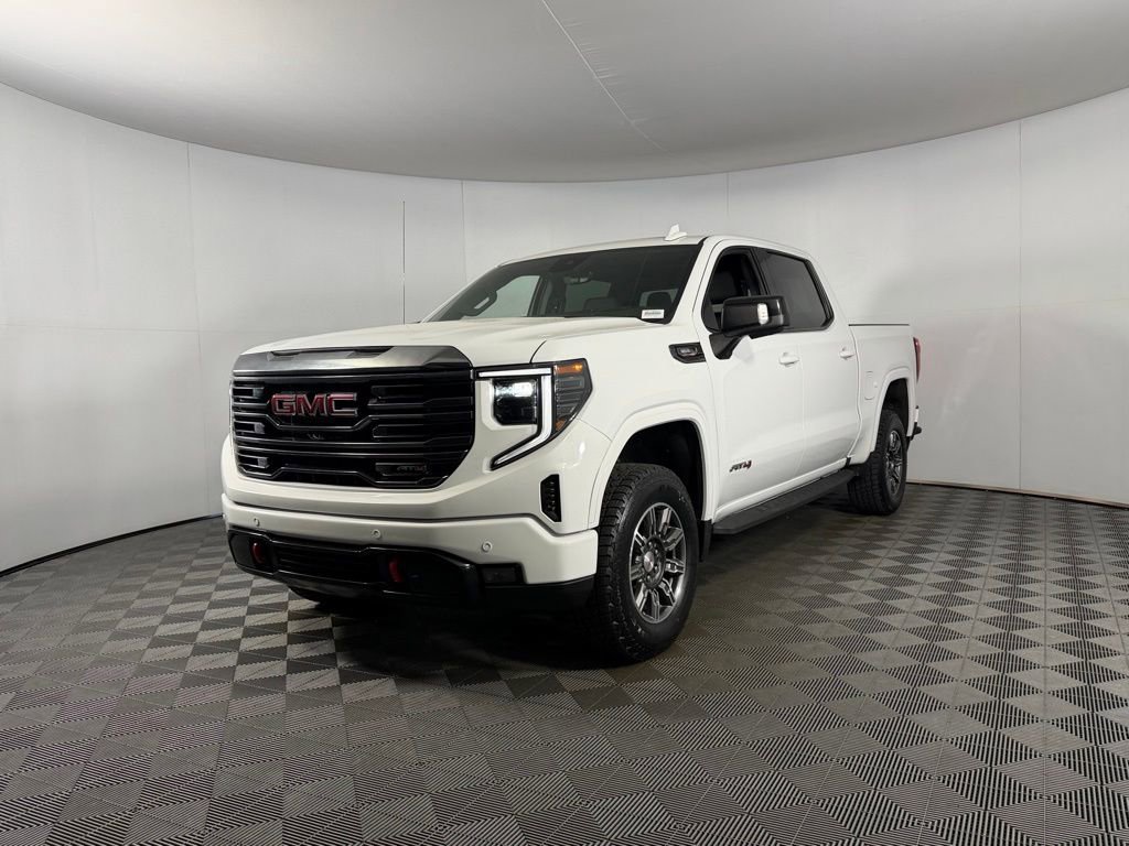 Used 2024 GMC Sierra 1500 AT4 w/ Technology Package AWD/4WD image 7