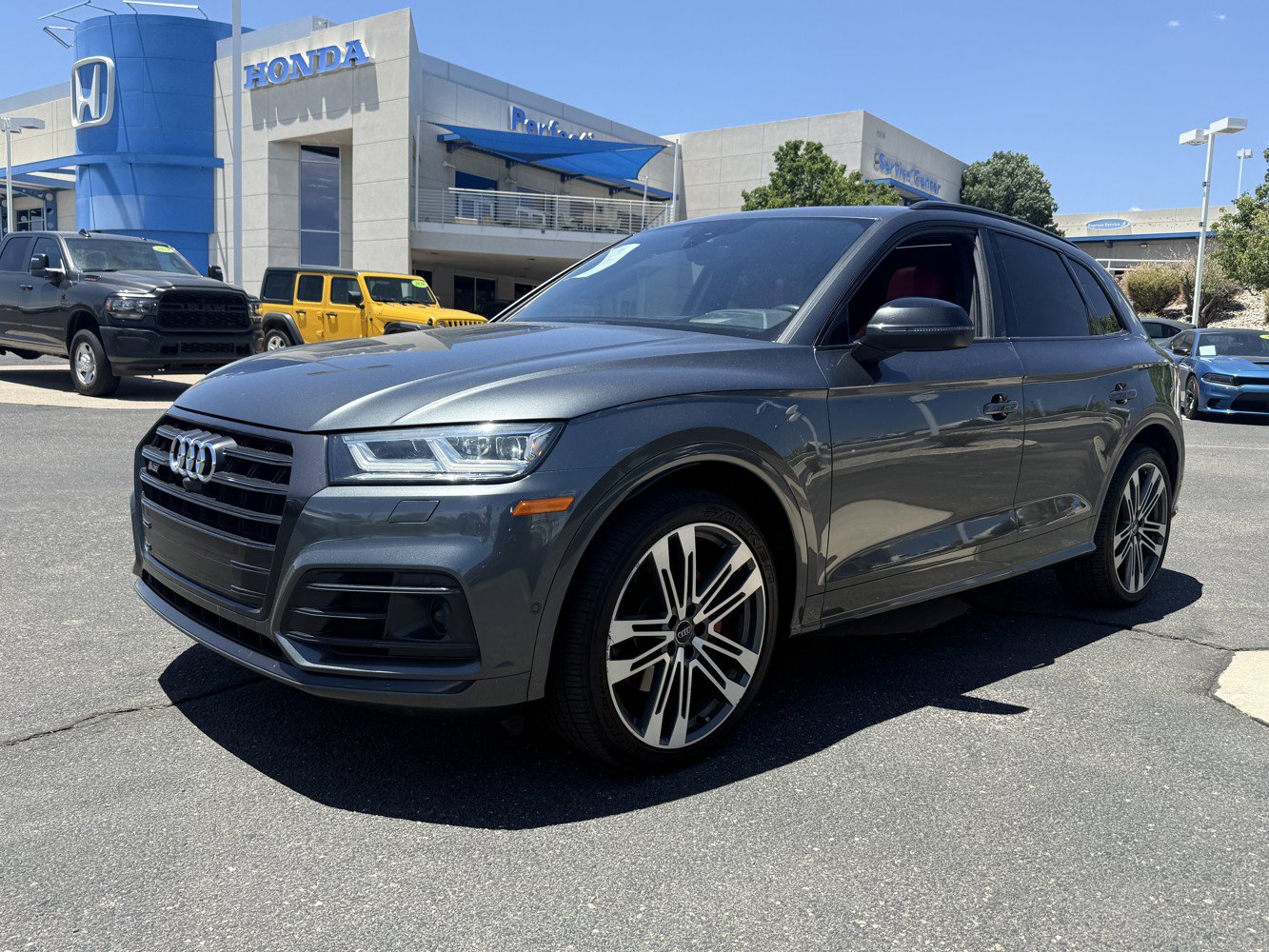 Used 2019 Audi SQ5 Prestige w/ Prestige Package AWD/4WD image 9