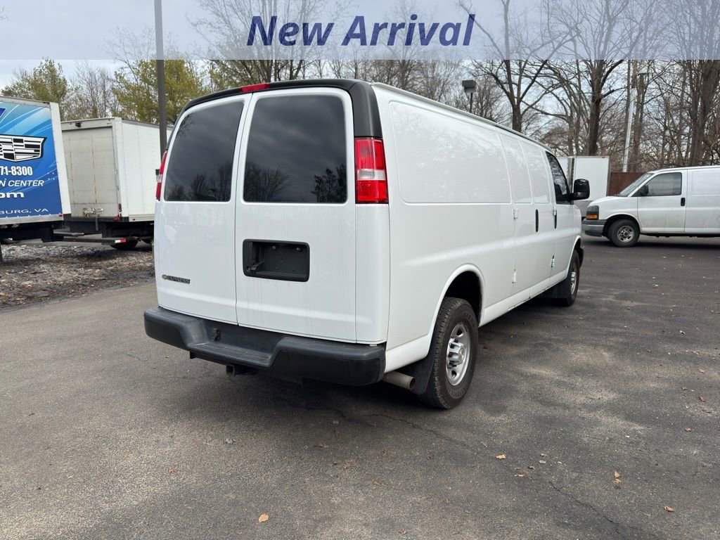 Certified 2022 Chevrolet Express 2500 Extended image 2