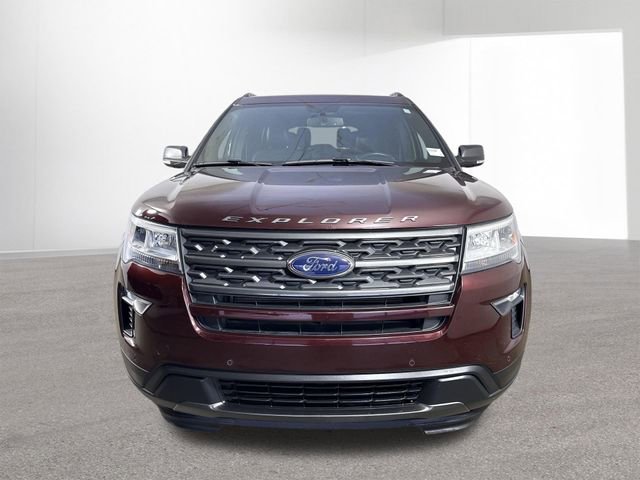 Used 2018 Ford Explorer XLT w/ Equipment Group 202A AWD/4WD image 25