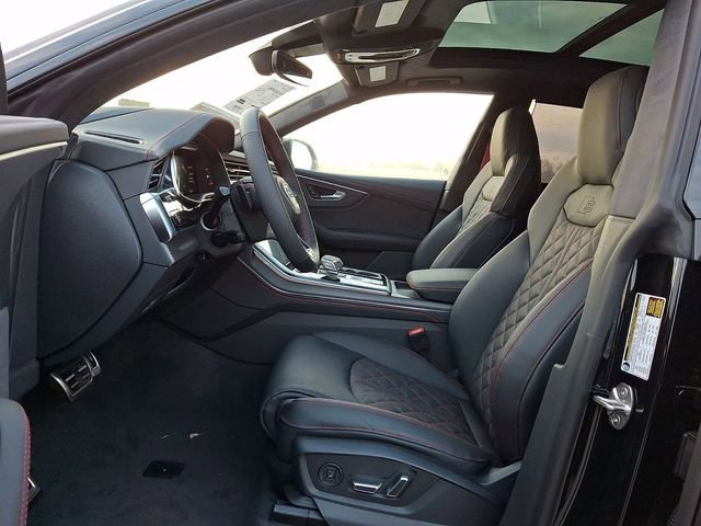 New 2026 Audi SQ8 Prestige image 9