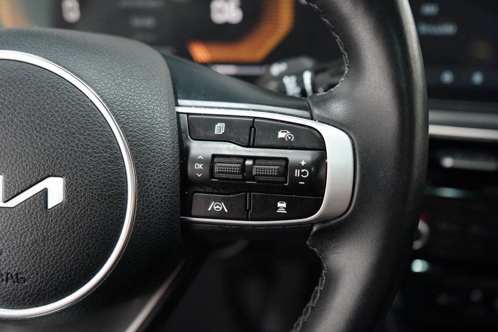 Used 2025 Kia K5 GT-Line w/ GT-Line Premium Package AWD/4WD image 25