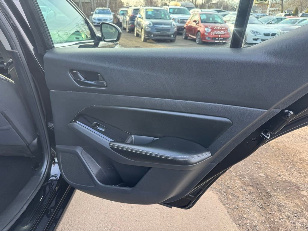 Used 2023 Nissan Altima 2.5 SV image 31