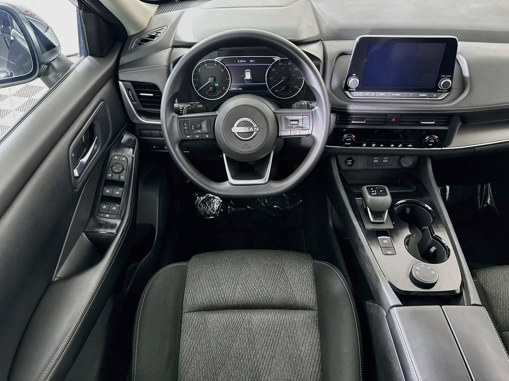 Certified 2024 Nissan Rogue SV AWD/4WD image 4