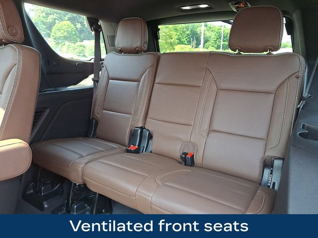 Used 2023 Chevrolet Tahoe High Country w/ Advanced Technology Package AWD/4WD image 21