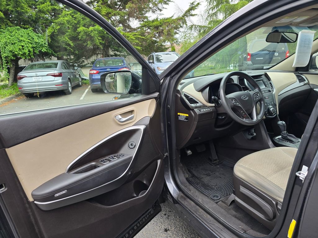 Used 2018 Hyundai Santa Fe Sport FWD image 7