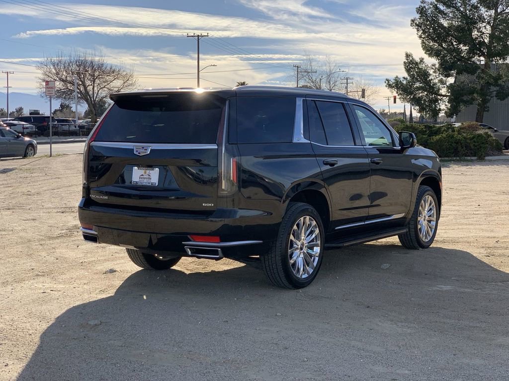 Certified 2023 Cadillac Escalade Premium Luxury RWD image 4