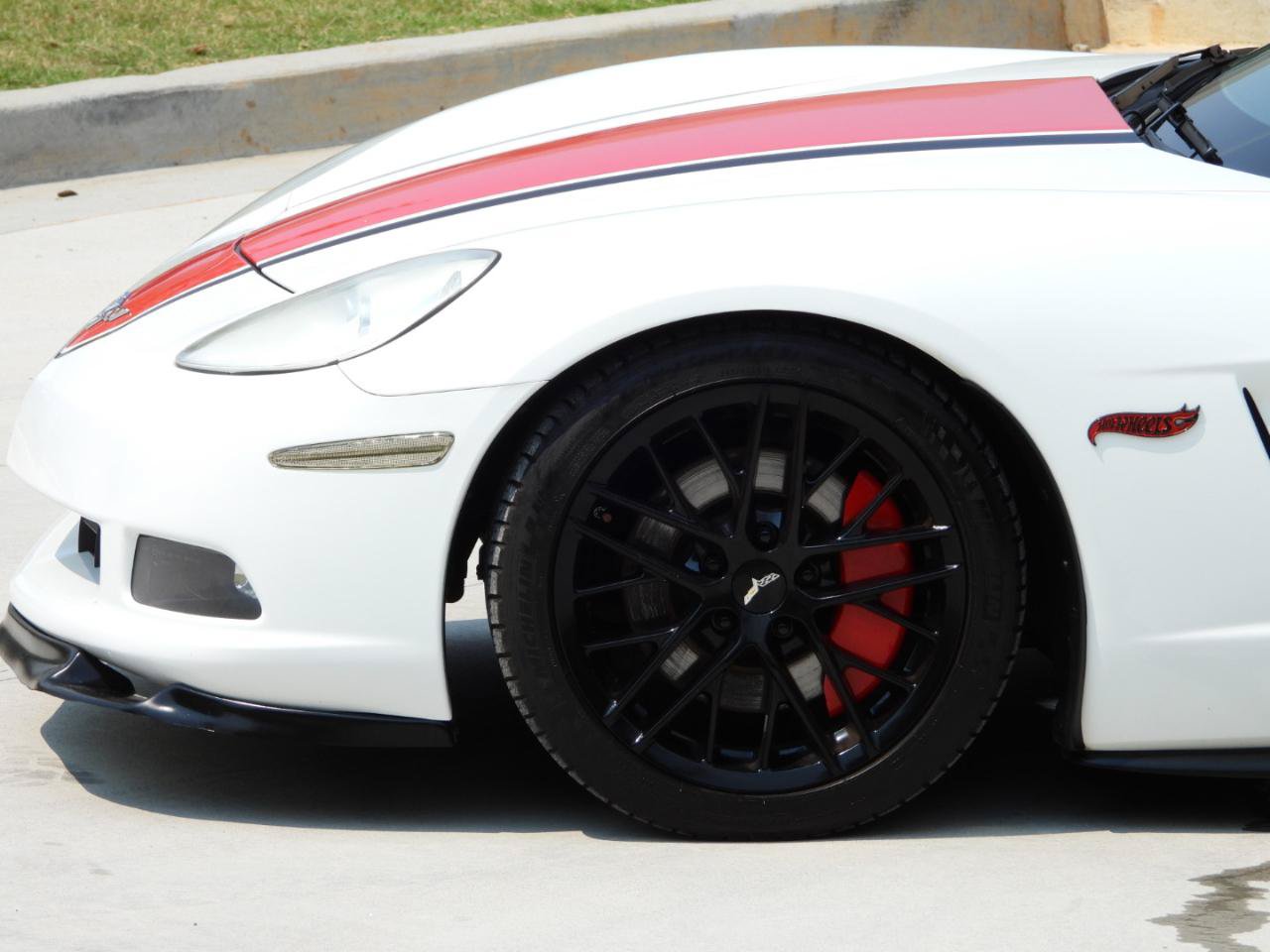 Used 2009 Chevrolet Corvette Convertible w/ Preferred Equipment Group RWD image 31