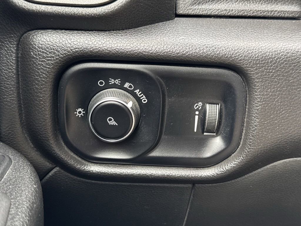 Used 2024 RAM 3500 Tradesman image 15