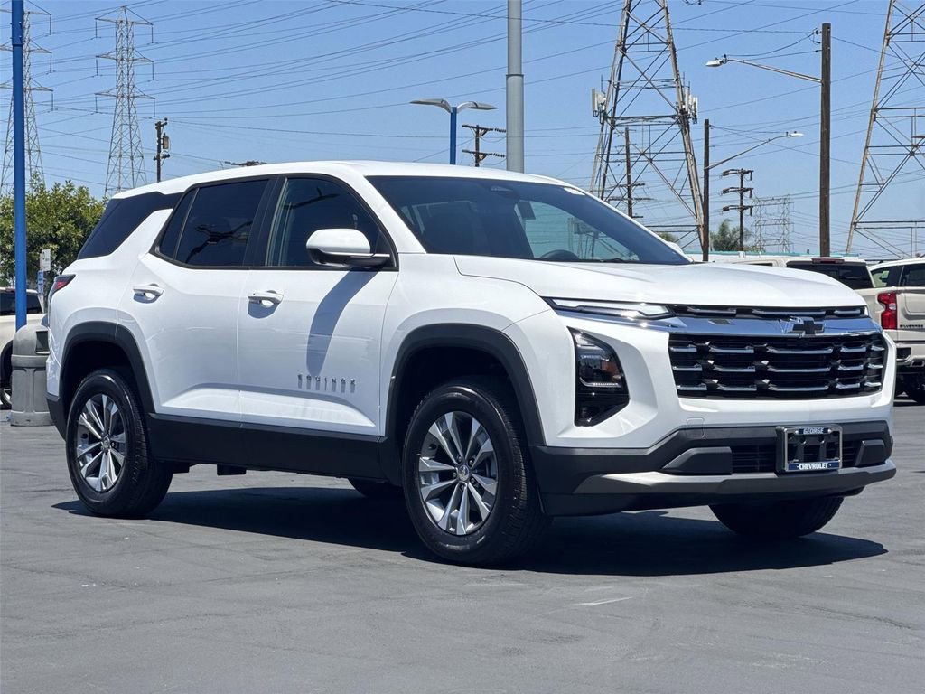 New 2026 Chevrolet Equinox LT w/ Safety and Technology Package FWD image 3