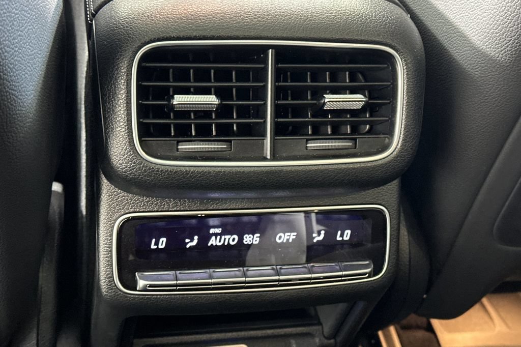 Certified 2026 Mercedes-Benz GLS 450 4MATIC image 16