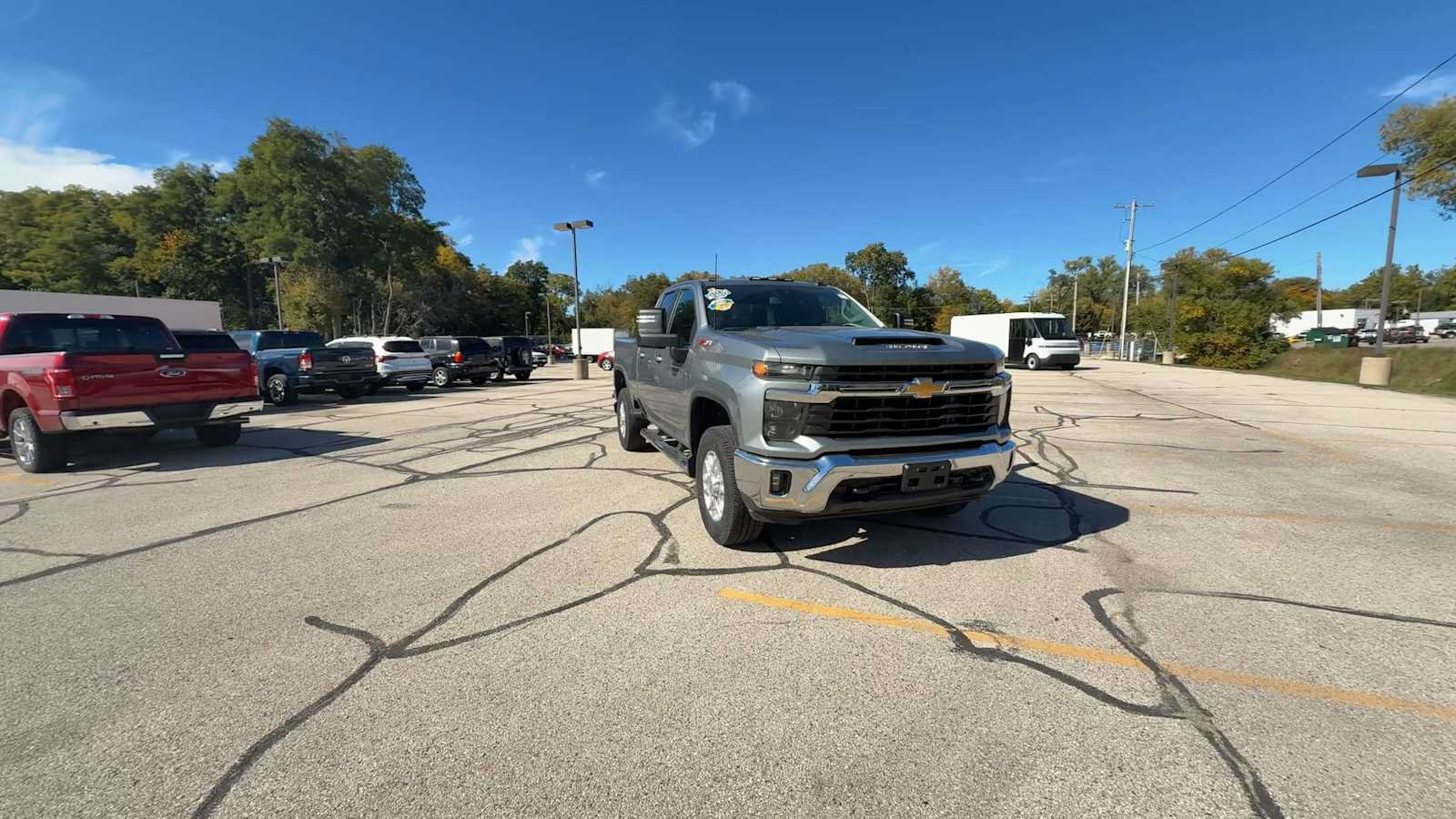 Certified 2024 Chevrolet Silverado 2500 LT AWD/4WD image 2