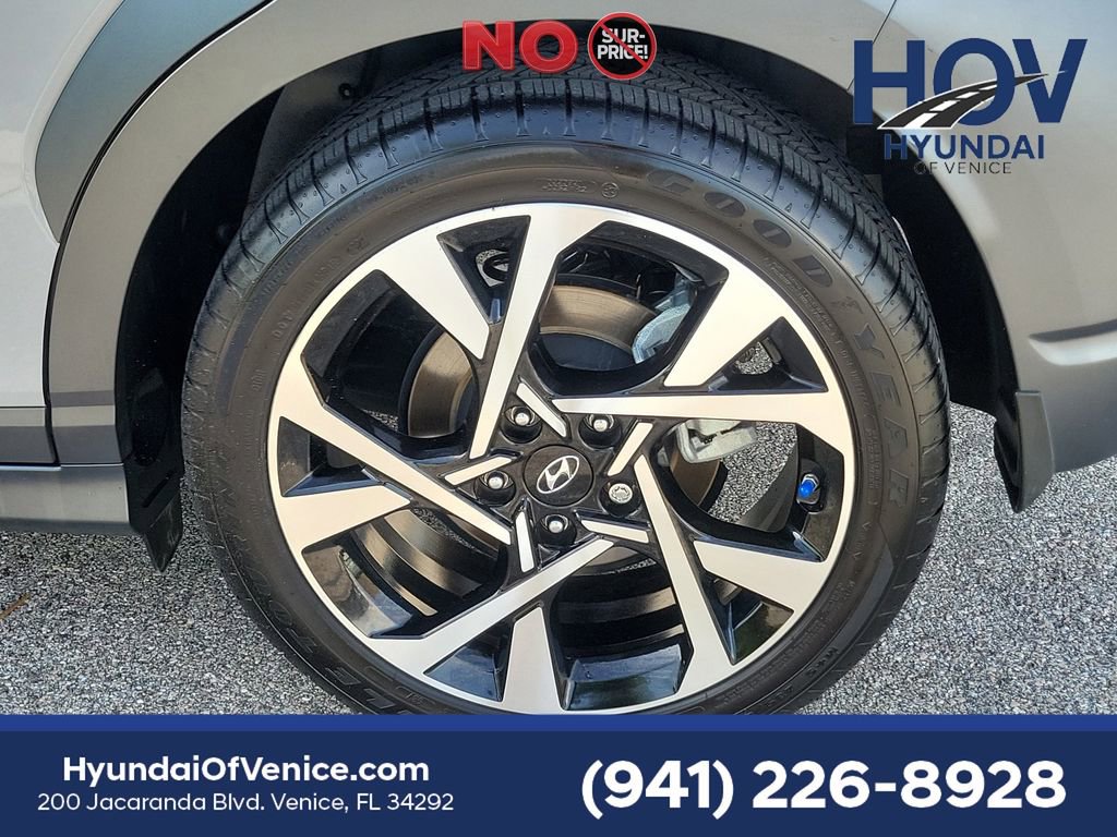 Certified 2022 Hyundai Kona Limited FWD image 13