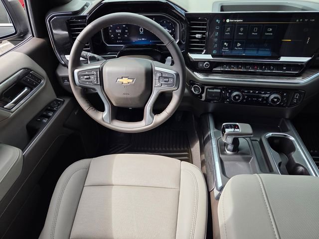 New 2026 Chevrolet Silverado 1500 LTZ w/ LTZ Premium Package AWD/4WD image 17