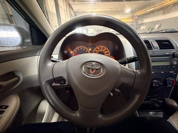 Used 2009 Toyota Corolla LE w/ All Weather Guard Pkg FWD image 34