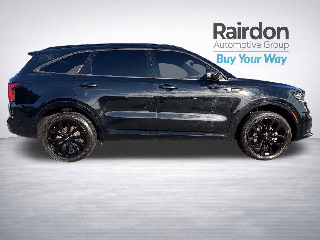 Used 2023 Kia Sorento SX AWD/4WD image 8