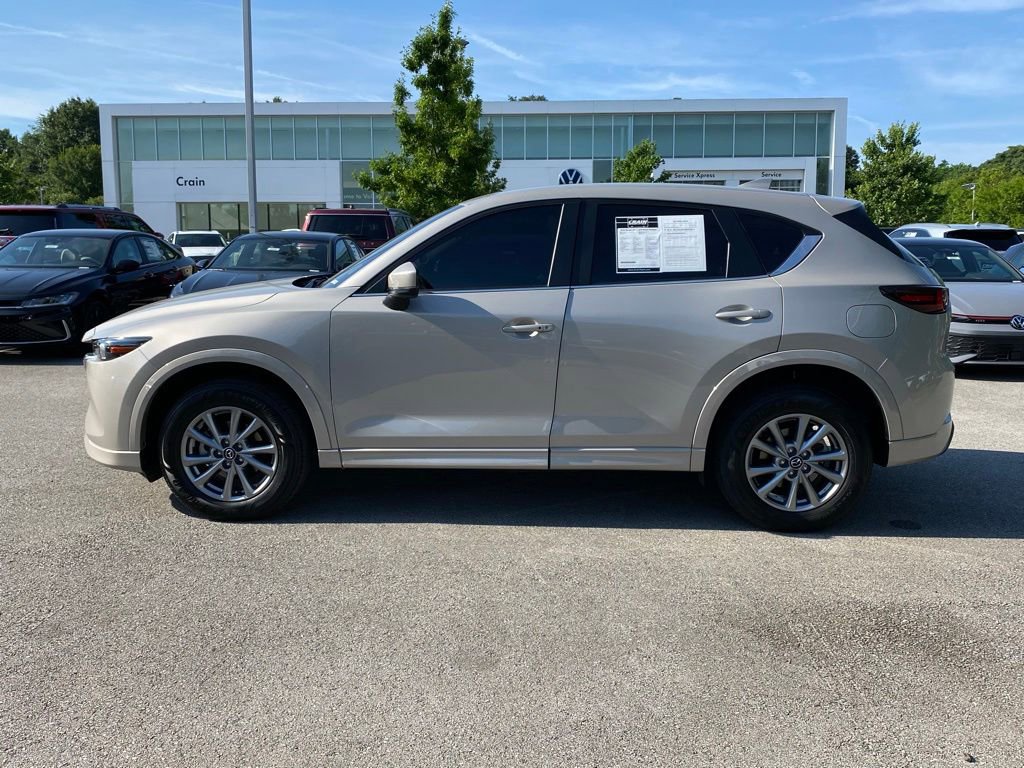 Used 2025 MAZDA CX-5 AWD 2.5 S w/ Select Package image 4