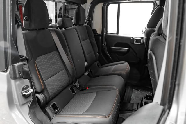 Used 2021 Jeep Gladiator Mojave AWD/4WD image 35