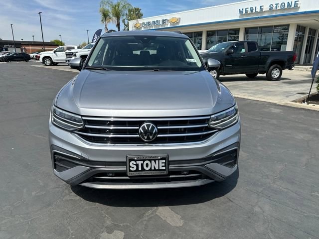 Used 2024 Volkswagen Tiguan S image 2