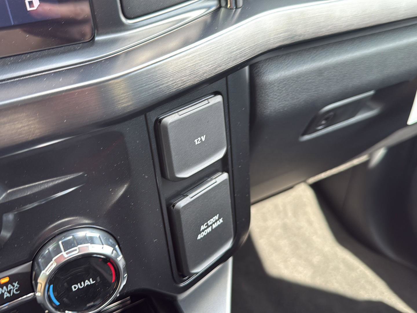 New 2026 Ford F250 Lariat w/ FX4 Off-Road Package image 27
