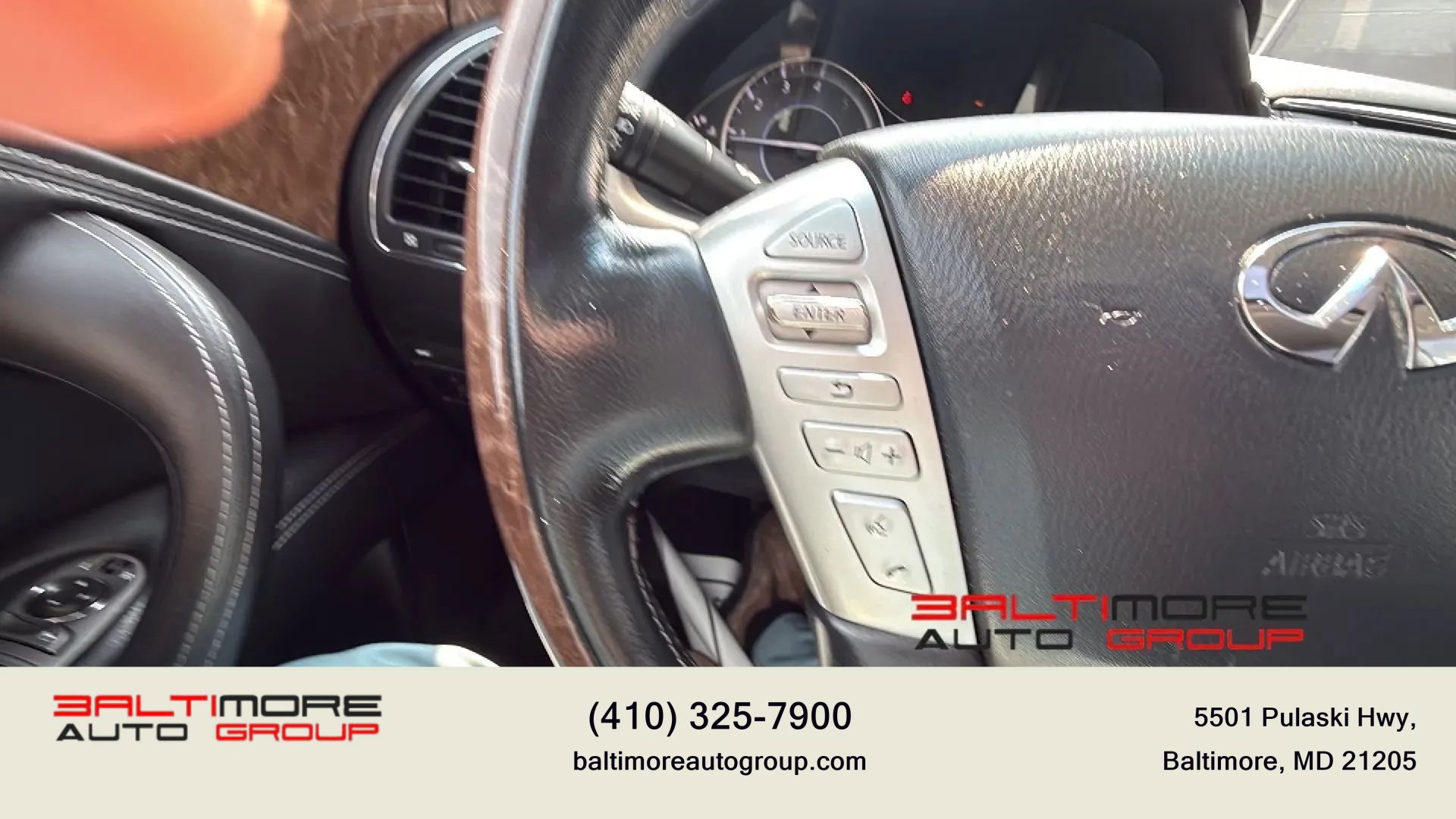 Used 2017 INFINITI QX80 4WD w/ Driver Assistance Package image 36
