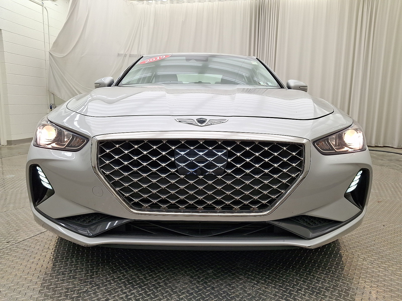 Used 2019 Genesis G70 2.0T Advanced RWD image 20