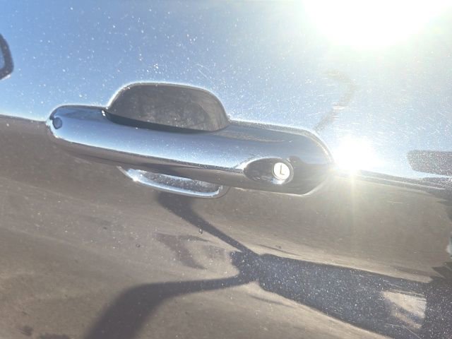 Certified 2025 Ford Explorer ST-Line image 24