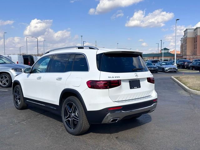 New 2026 Mercedes-Benz GLB 250 4MATIC image 8