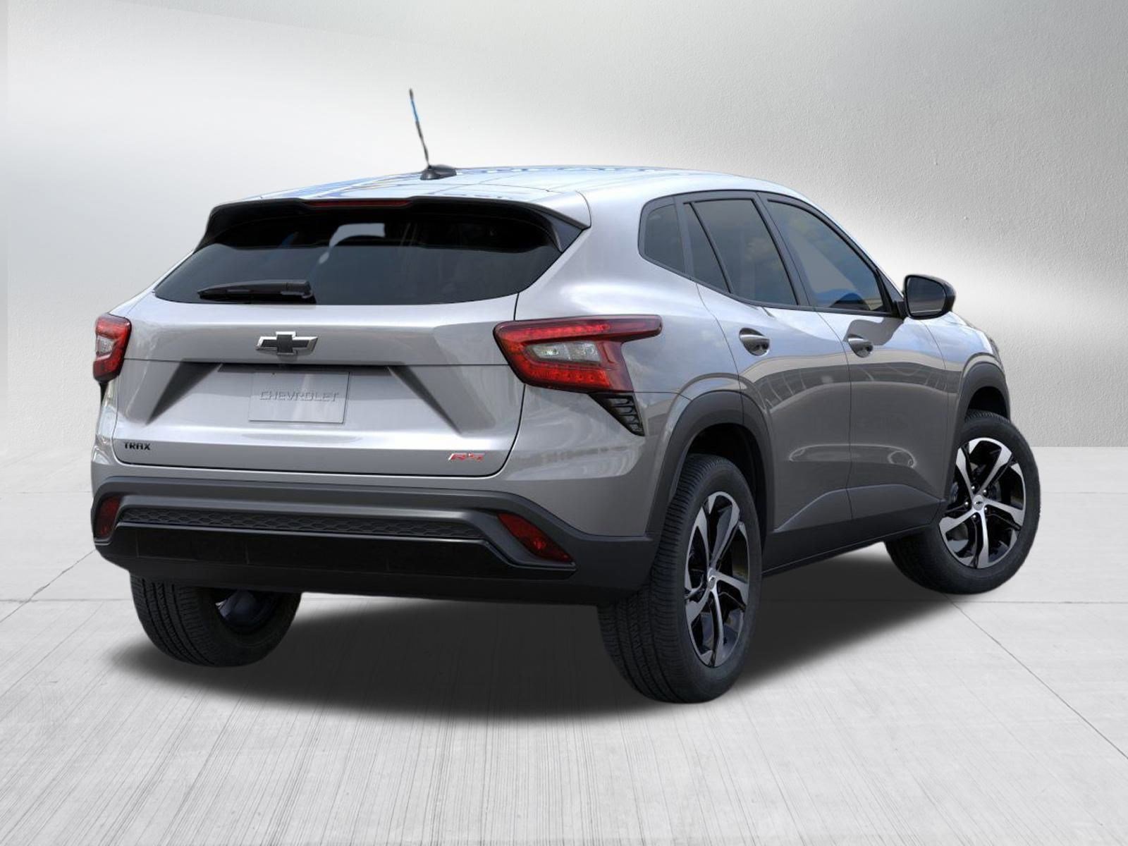 New 2026 Chevrolet Trax RS w/ Sunroof Package FWD image 5