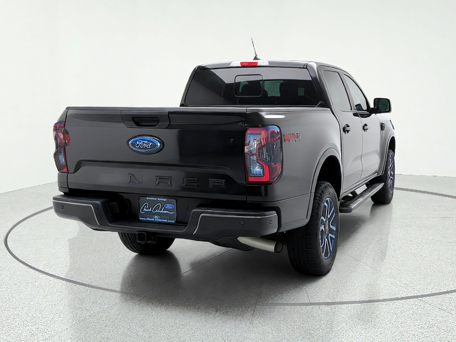 Used 2024 Ford Ranger Lariat w/ FX4 Off-Road Package AWD/4WD image 7