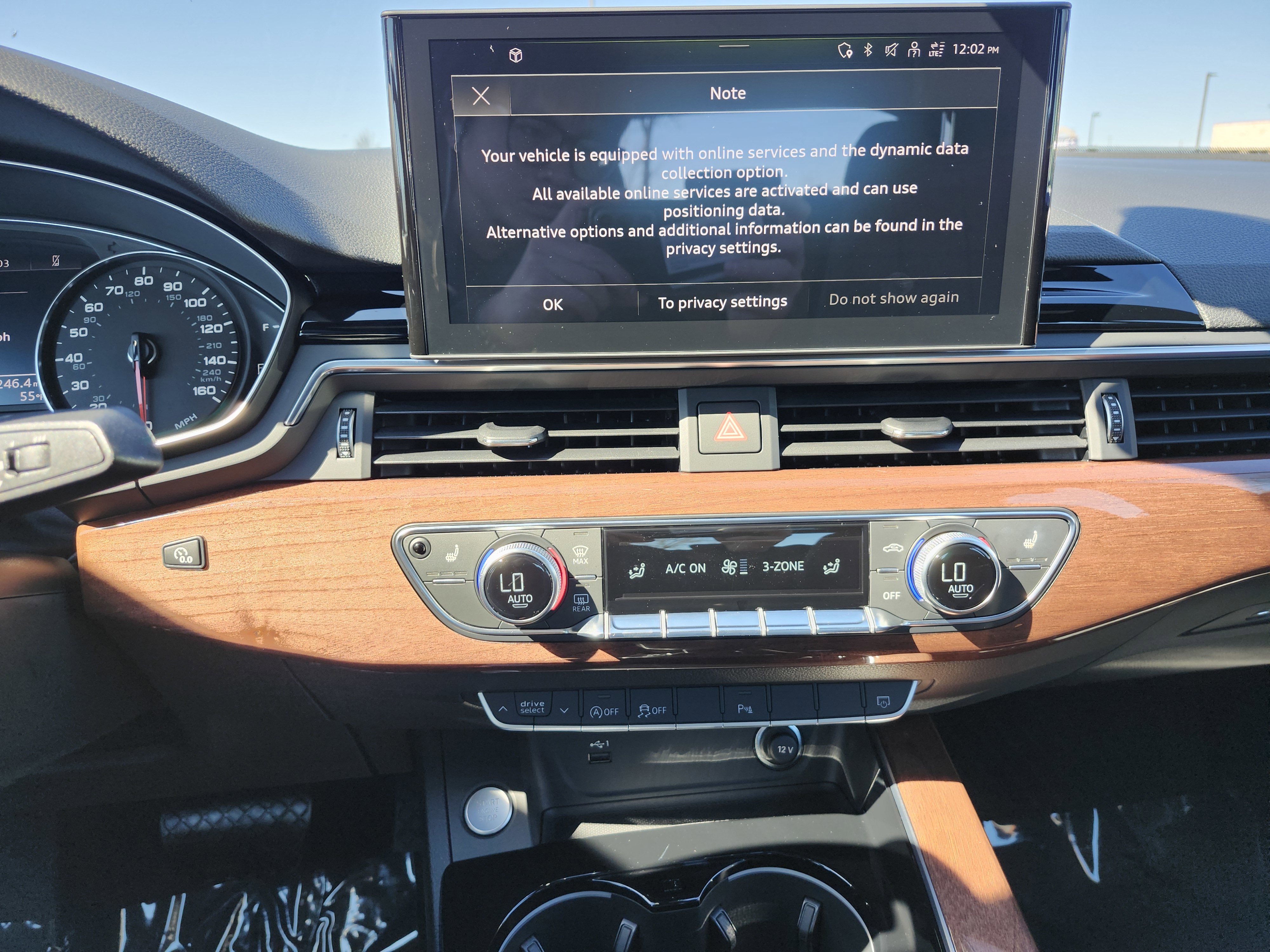 Used 2022 Audi A5 2.0T Premium w/ Convenience Package image 34