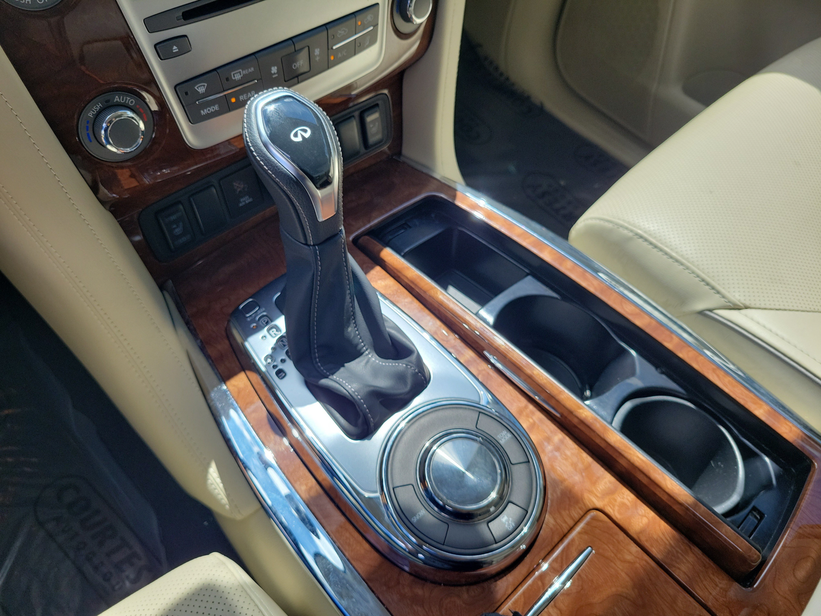 Used 2019 INFINITI QX80 Luxe w/ 22" Wheel Package RWD image 20
