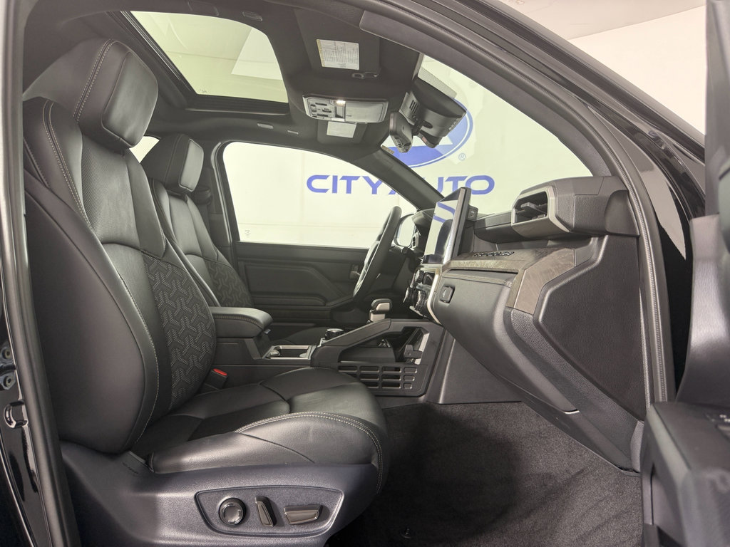 Used 2025 Toyota Tacoma Limited image 10