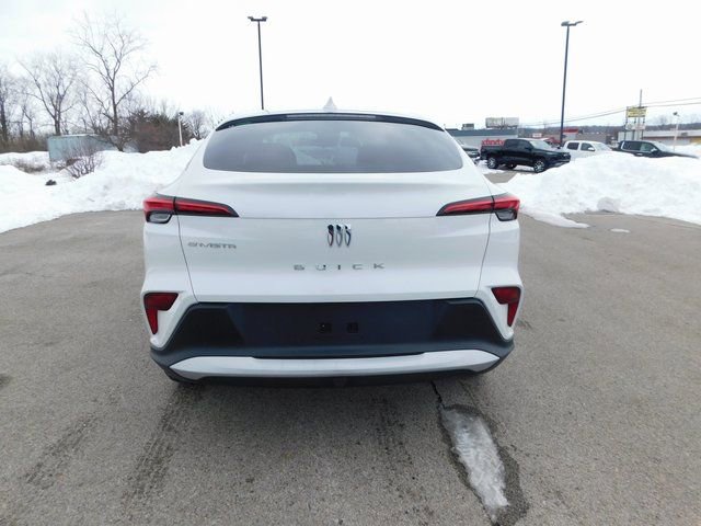 Used 2024 Buick Envista Preferred w/ Convenience I Package image 4