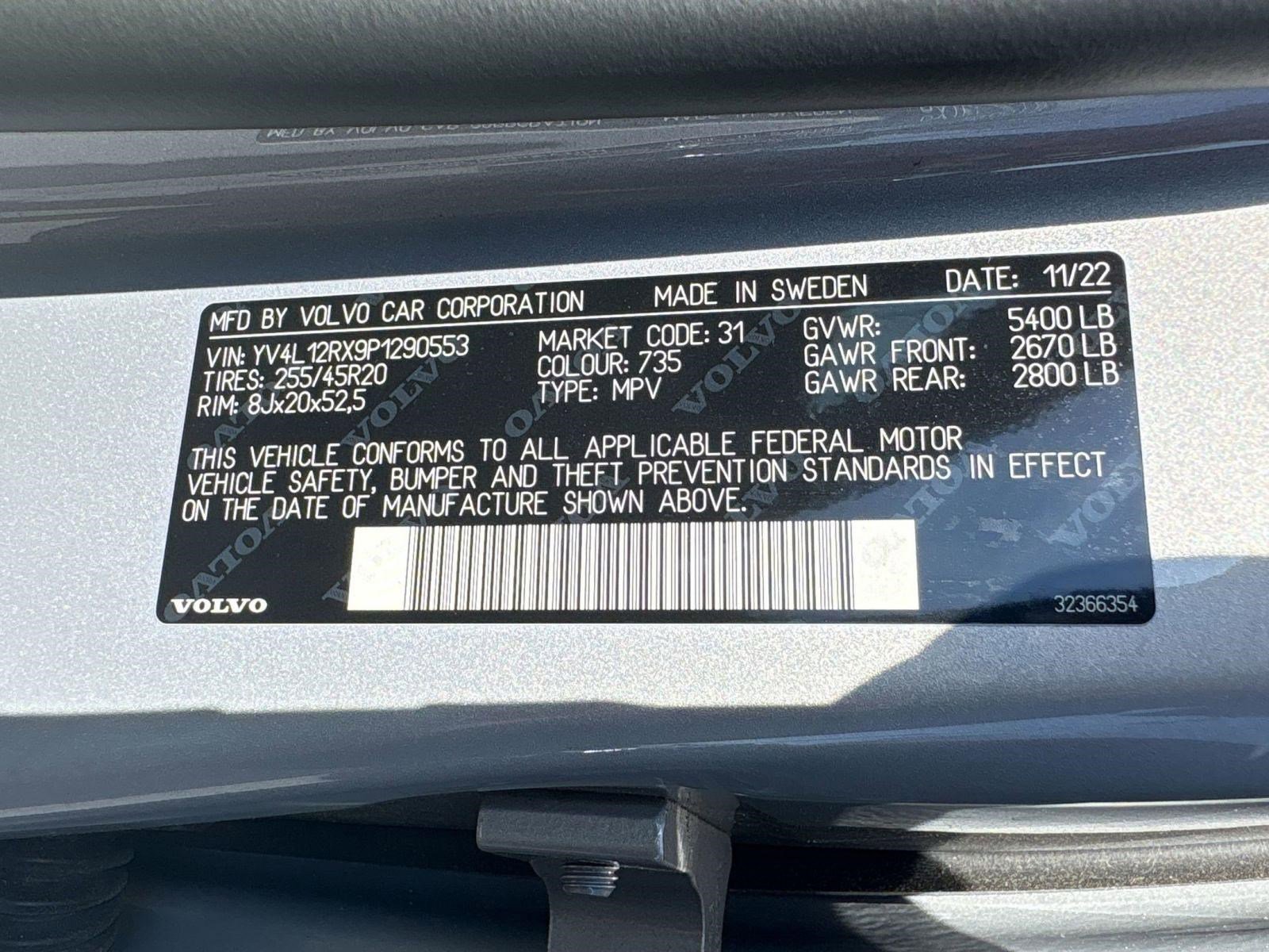 Used 2023 Volvo XC60 B5 Ultimate w/ Climate Package image 19