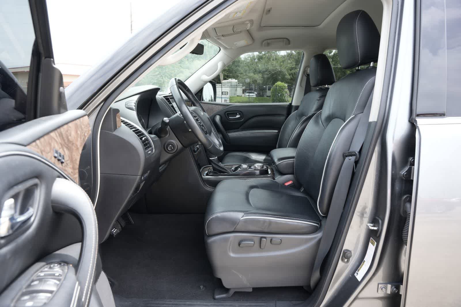 Used 2021 INFINITI QX80 Premium Select w/ All-Season Package AWD/4WD image 16