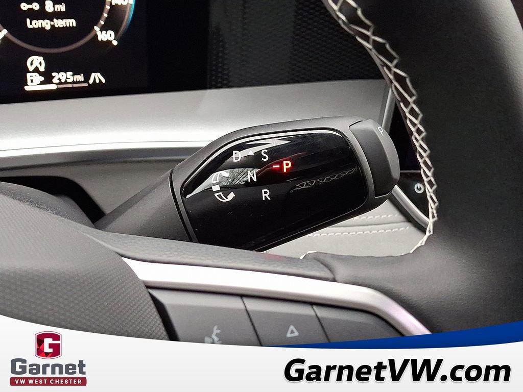 New 2026 Volkswagen Tiguan SE image 8