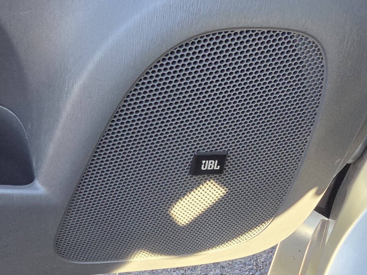 Used 2010 Toyota Prius Four FWD image 18