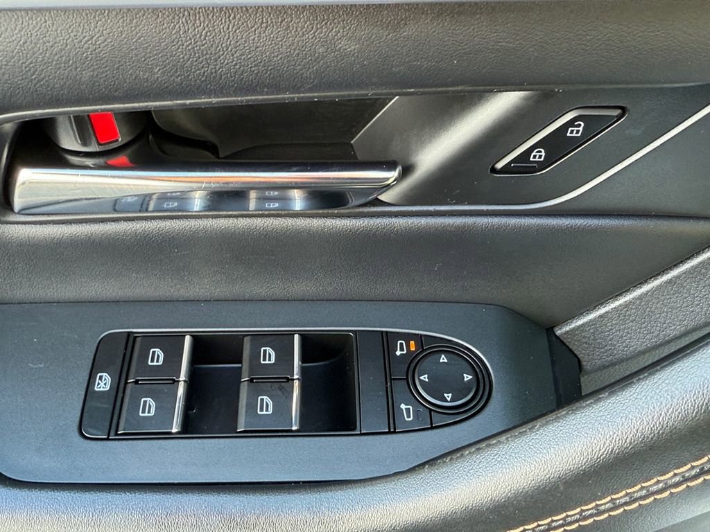 Certified 2024 MAZDA CX-90 Plug-In Hybrid w/ Preferred image 11