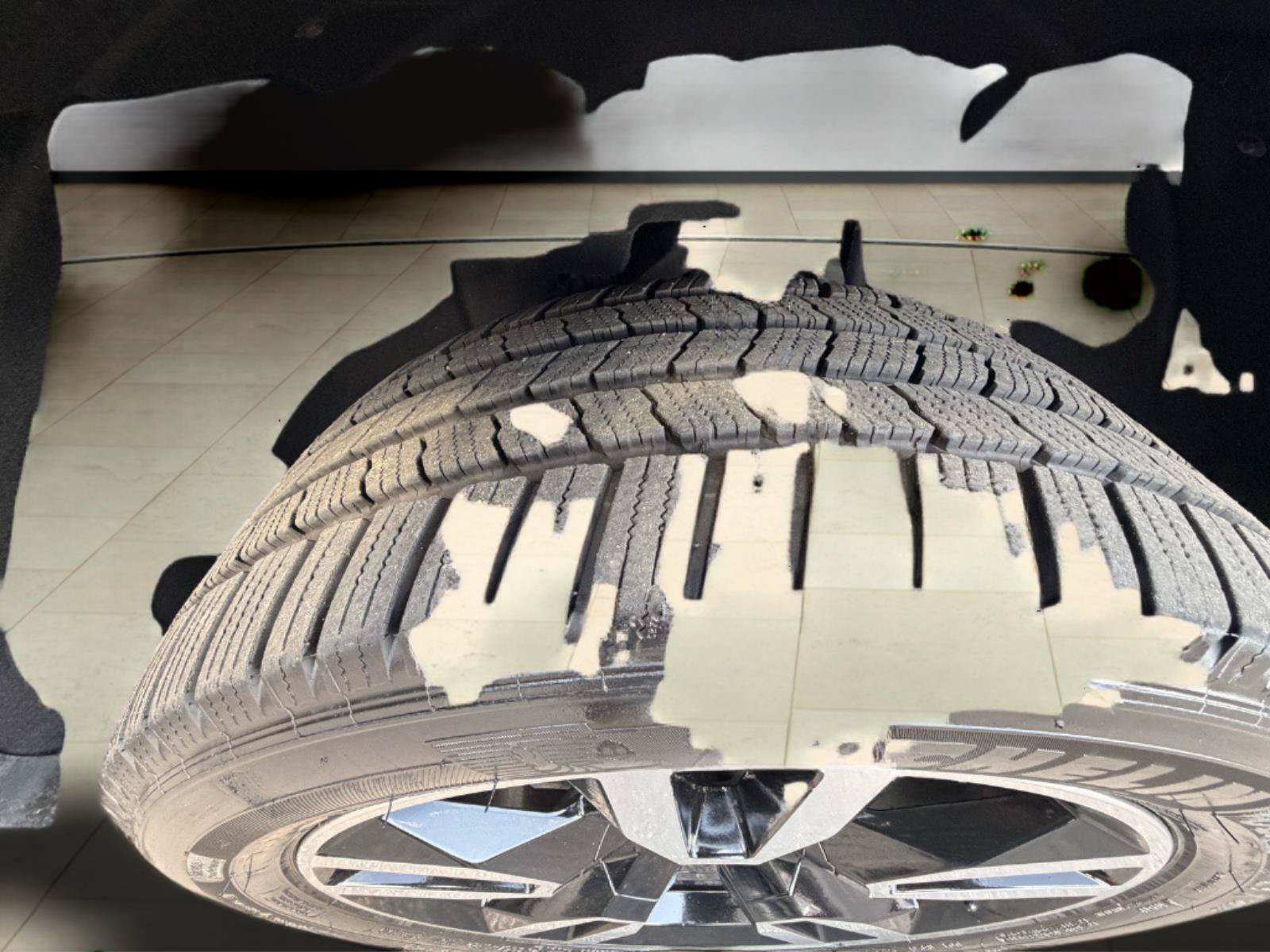 Used 2019 Chevrolet Suburban Premier AWD/4WD image 16