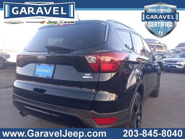 Used 2019 Ford Escape SE image 7