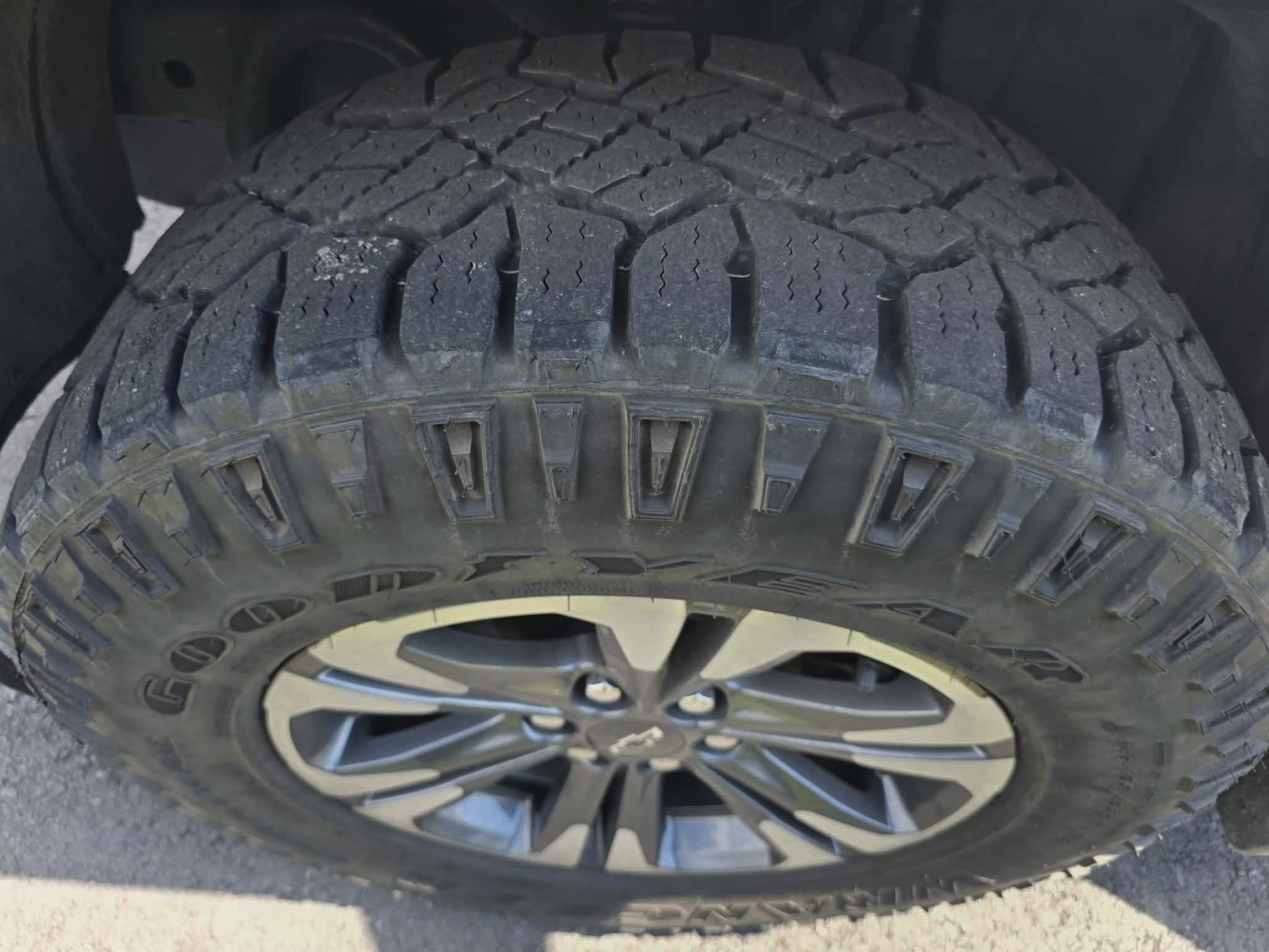 Used 2022 Chevrolet Colorado Z71 image 11