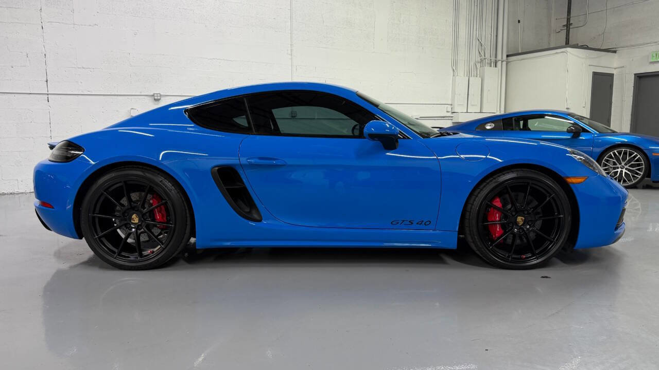 Used 2022 Porsche 718 Cayman GTS RWD image 9