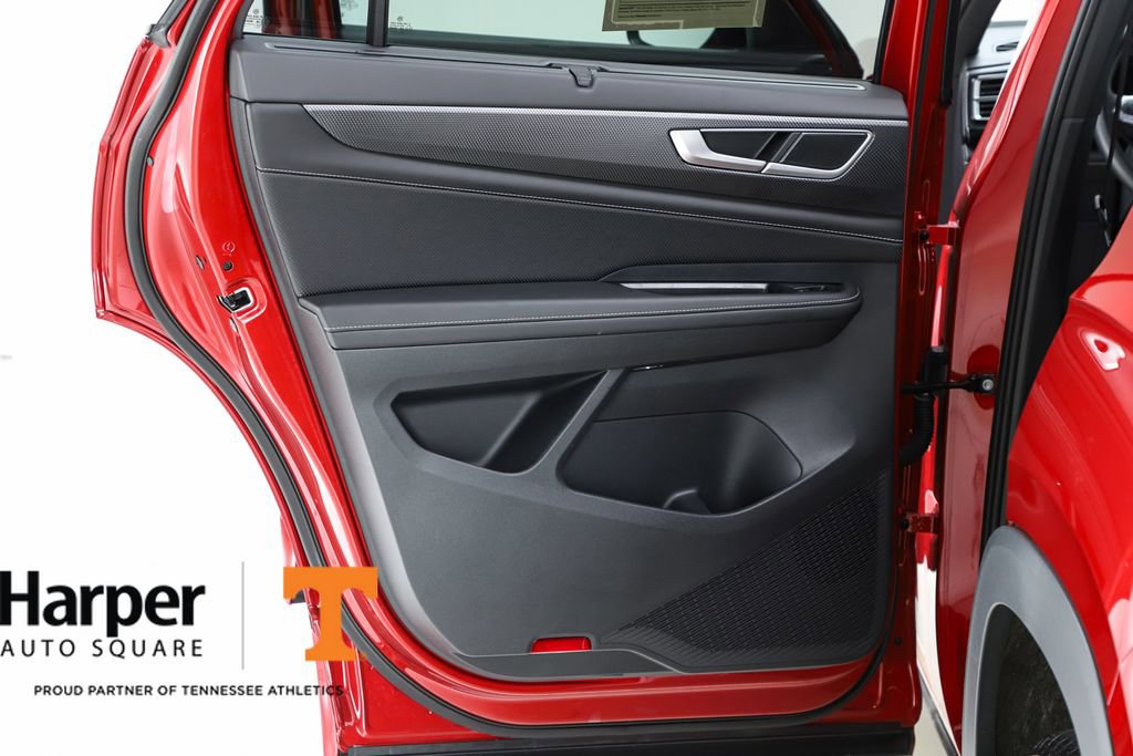 Used 2025 Volkswagen Atlas Cross Sport SEL R-Line image 56